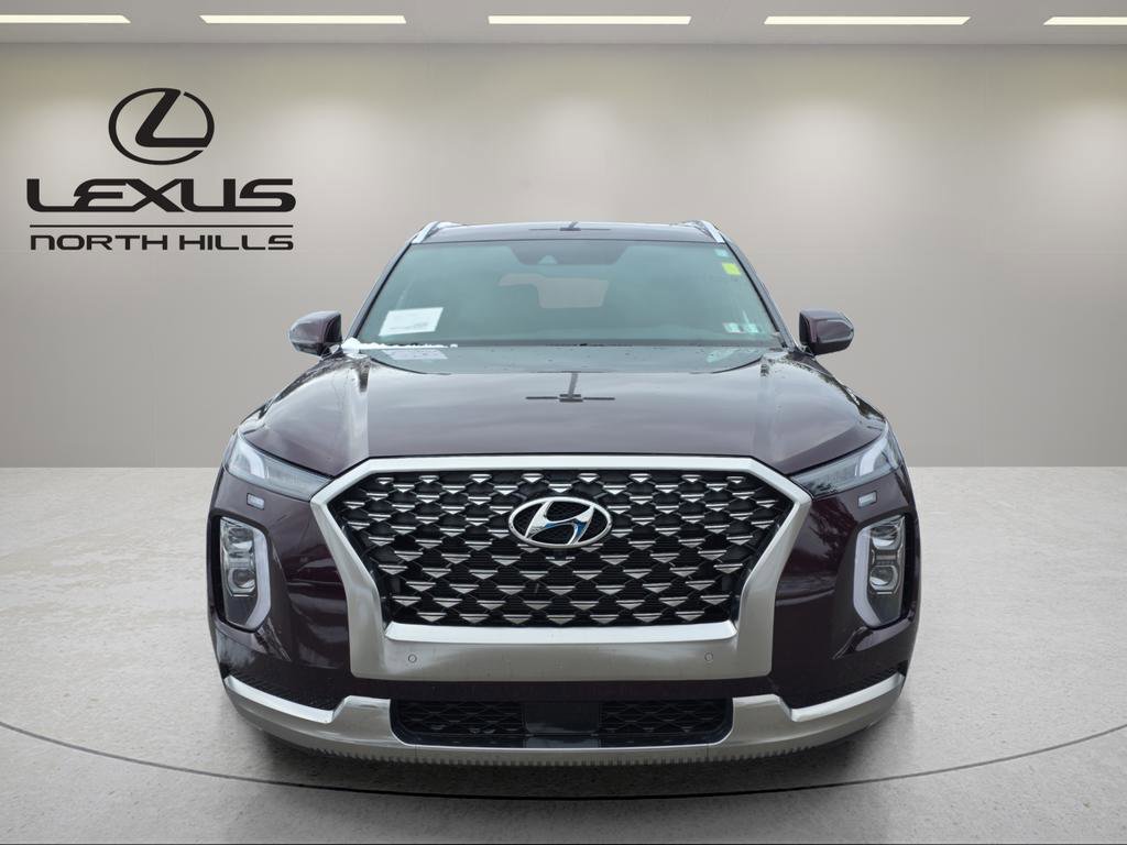 Used 2022 Hyundai Palisade Calligraphy image 2