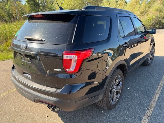 Used 2018 Ford Explorer Sport AWD/4WD image 9