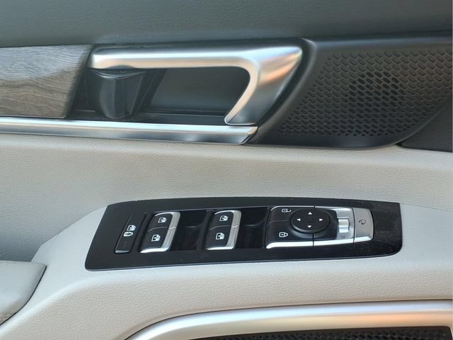 Used 2020 Kia Telluride EX AWD/4WD image 17