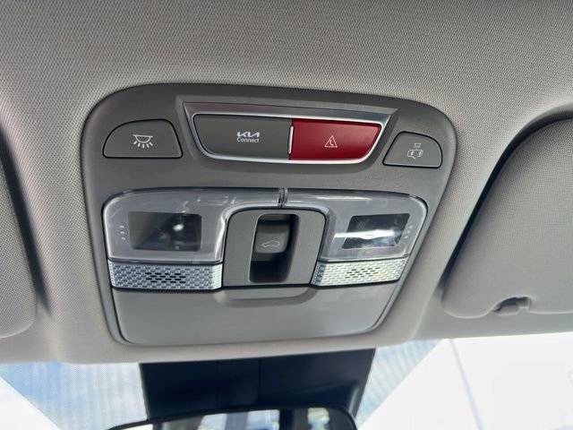 Used 2025 Kia Telluride S image 28