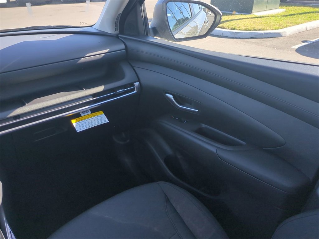 New 2026 Hyundai Tucson Blue SE image 19