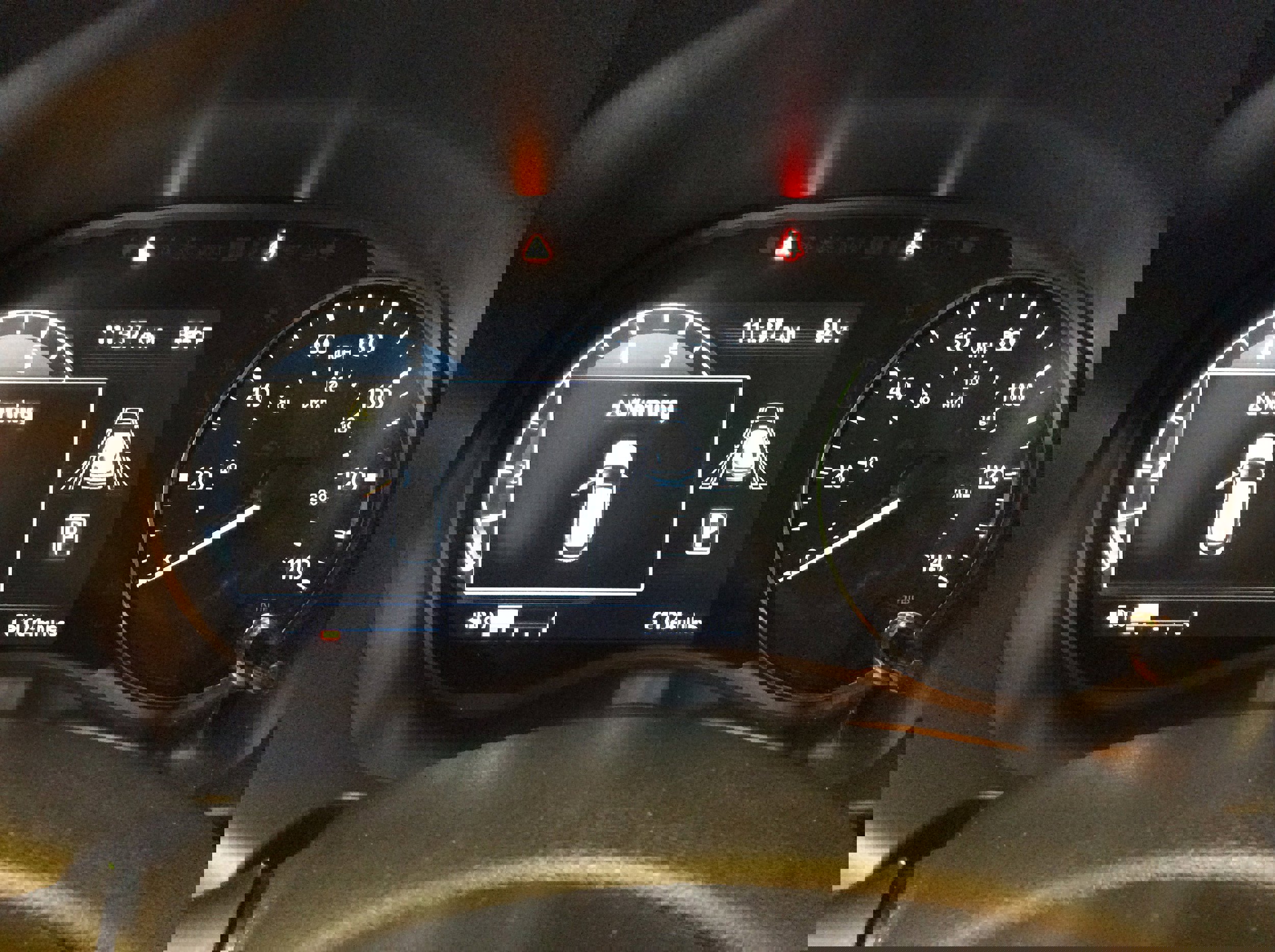 Used 2024 Nissan Kicks SR image 18