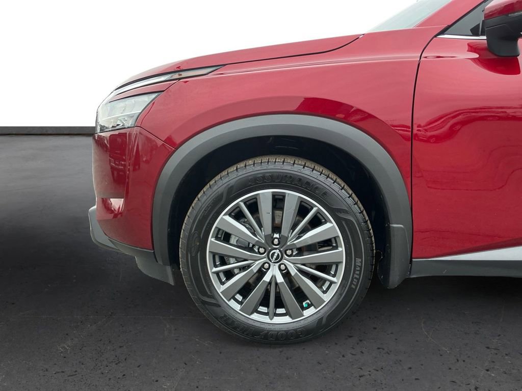 Used 2024 Nissan Pathfinder SL w/ SL Premium Package image 13