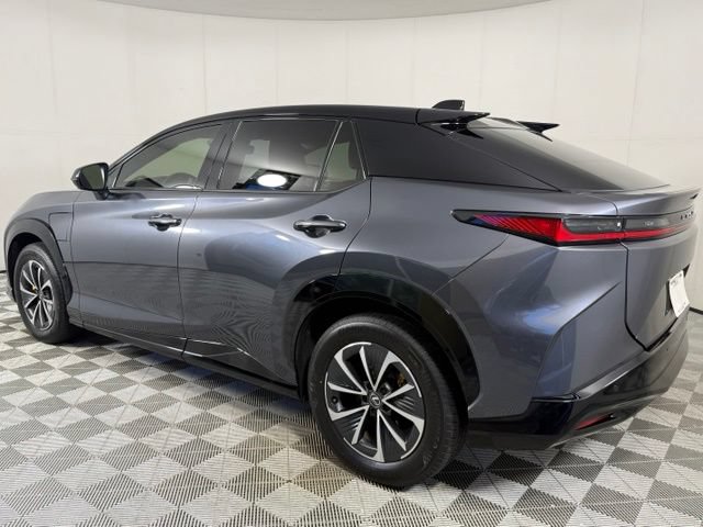 Used 2024 Lexus RZ 300e Premium w/ Accessory Package (Z1) FWD image 4