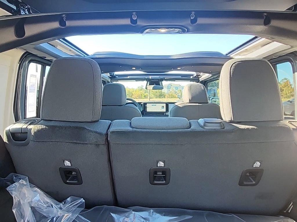 New 2026 Jeep Wrangler Unlimited Sport AWD/4WD image 17