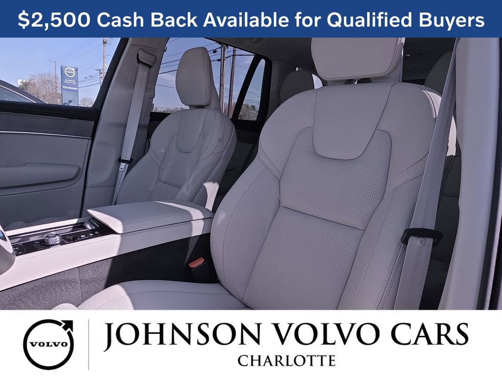 New 2026 Volvo XC90 B6 Ultra w/ Protection Package image 17