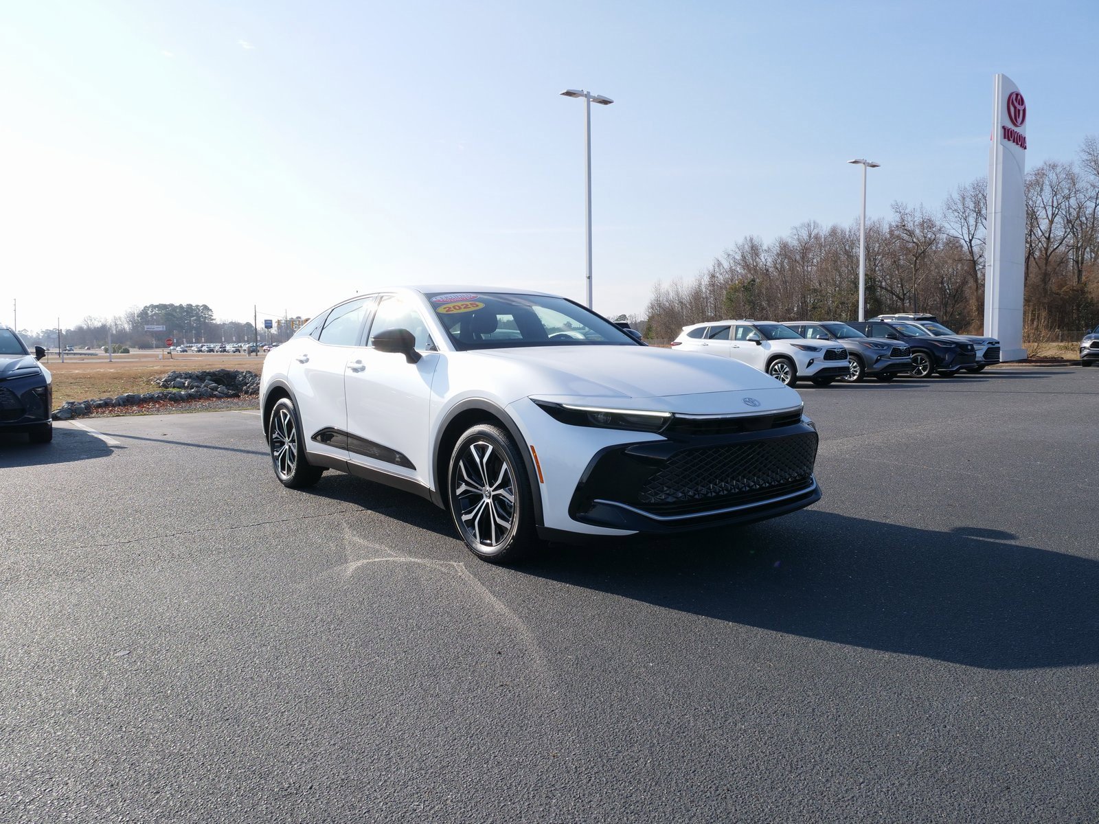 Used 2026 Toyota Crown XLE image 9