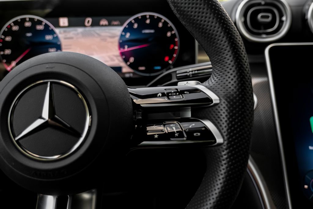 Used 2024 Mercedes-Benz CLE 300 4MATIC Coupe image 15
