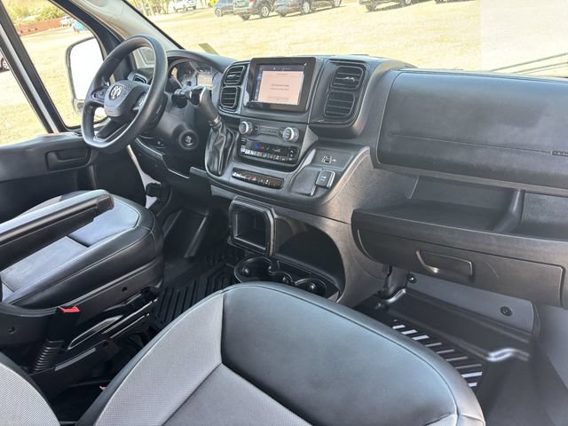 Used 2023 RAM ProMaster 2500 FWD image 12