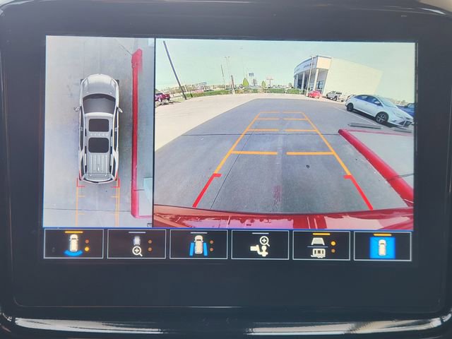 Certified 2023 Chevrolet Traverse Premier w/ LPO, Floor Liner Package image 17