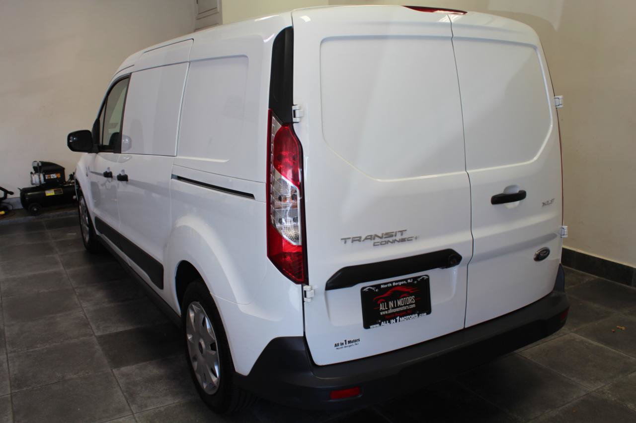 Used 2018 Ford Transit Connect XLT FWD image 4