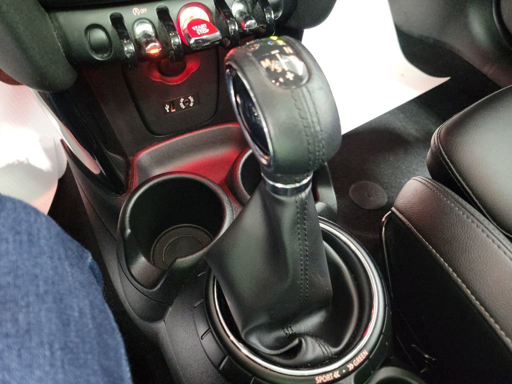 Used 2015 MINI Cooper S image 48