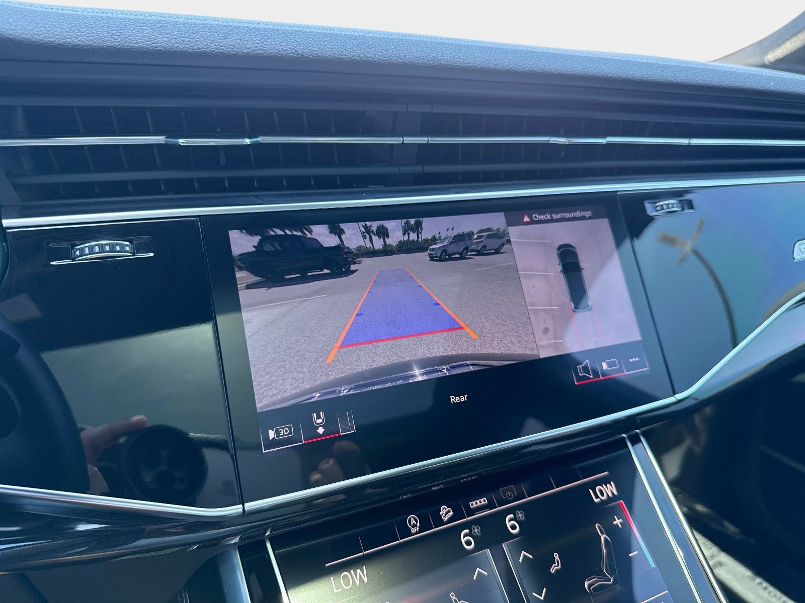 Used 2025 Audi Q7 3.0T Premium Plus image 23