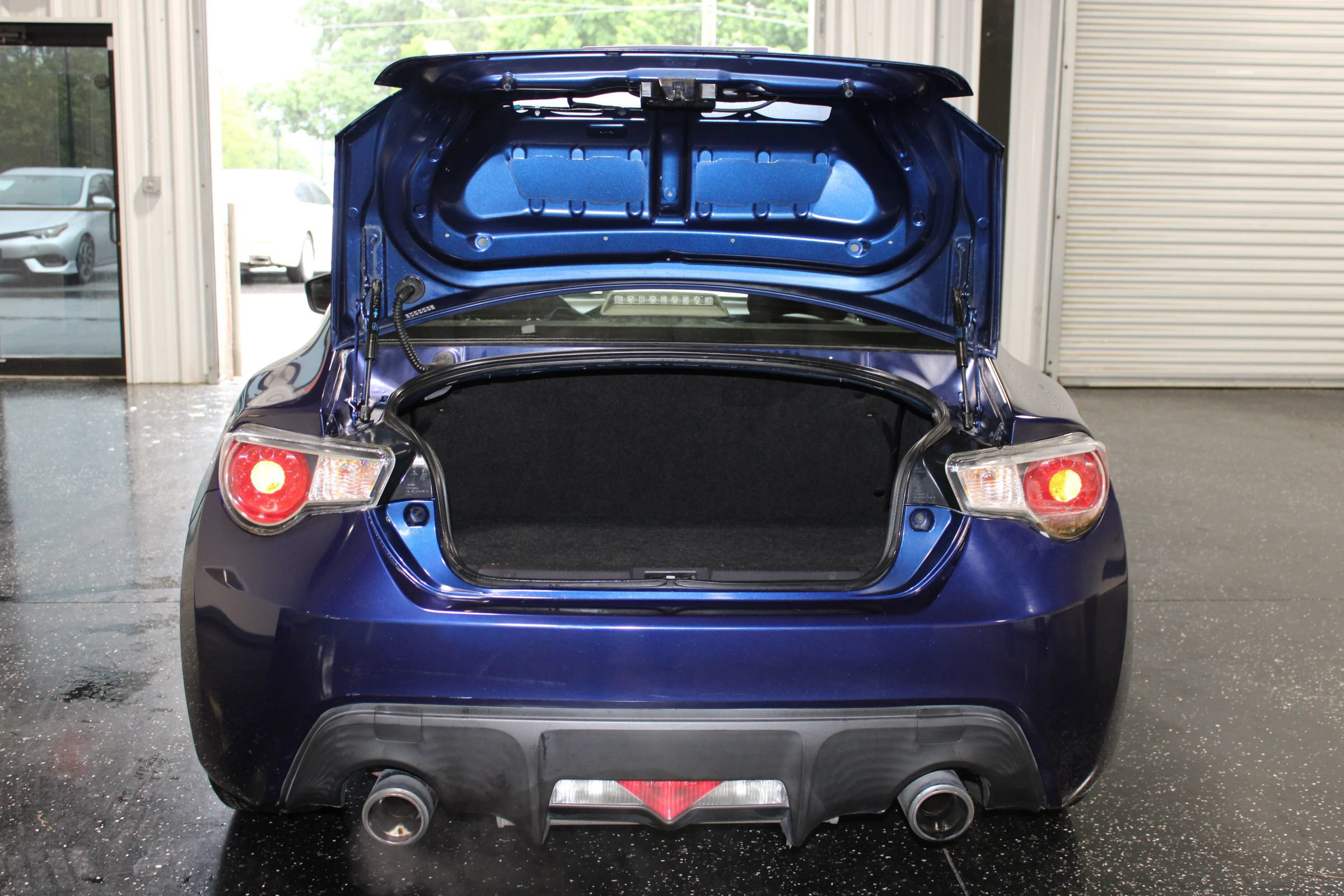 Used 2015 Scion FR-S RWD image 30