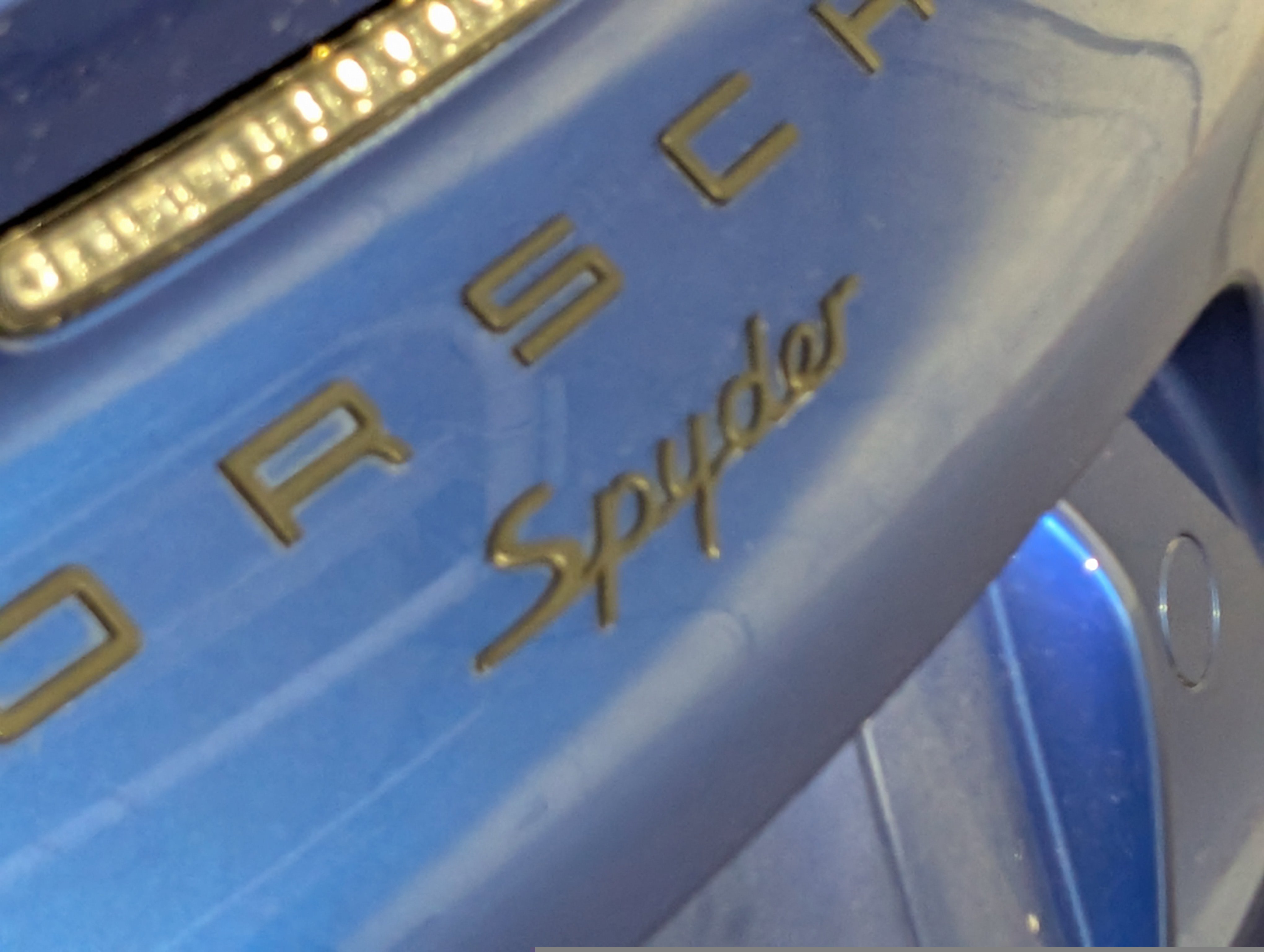 Used 2016 Porsche Boxster Spyder image 10