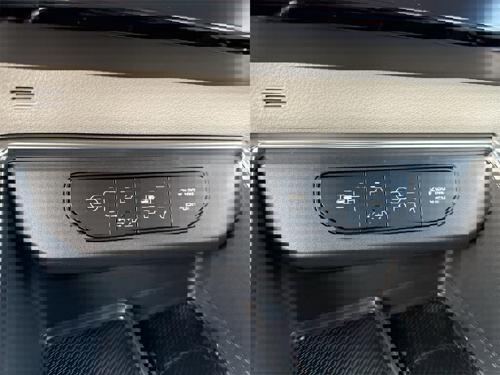 New 2026 Kia Carnival EX image 35