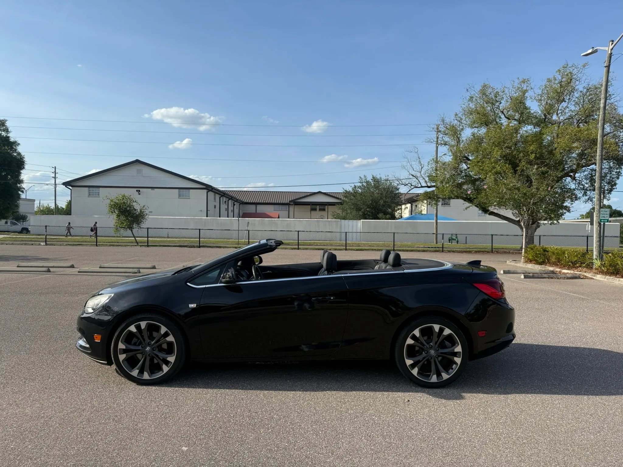 Used 2018 Buick Cascada Premium FWD image 5