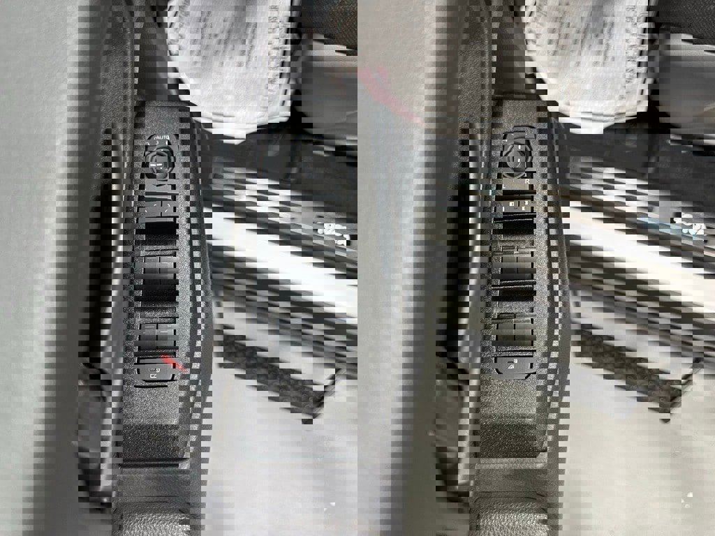 Used 2025 Toyota Land Cruiser 1958 image 9