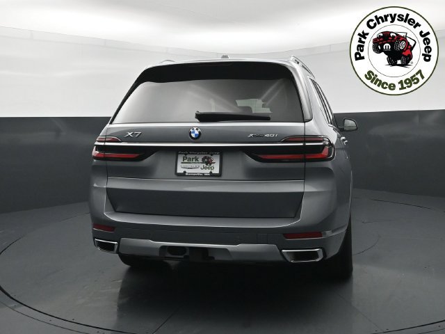 Used 2025 BMW X7 xDrive40i w/ Executive Package AWD/4WD image 5