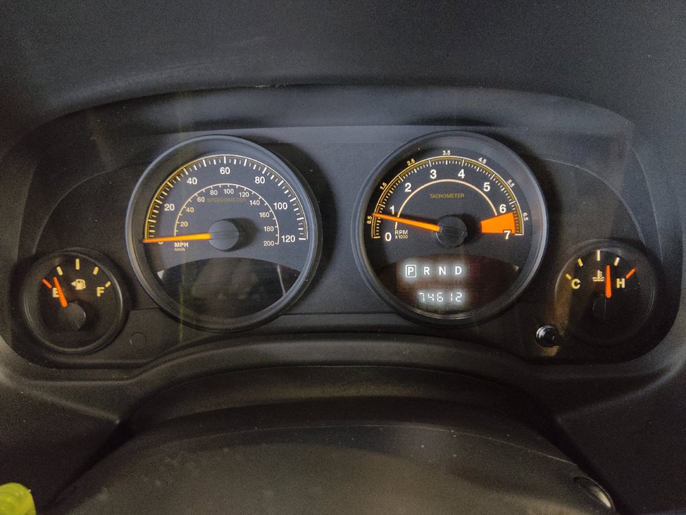 Used 2014 Jeep Patriot Sport w/ Power Value Group FWD image 23