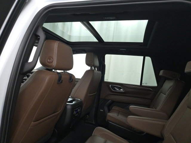 Used 2024 Chevrolet Tahoe High Country image 24