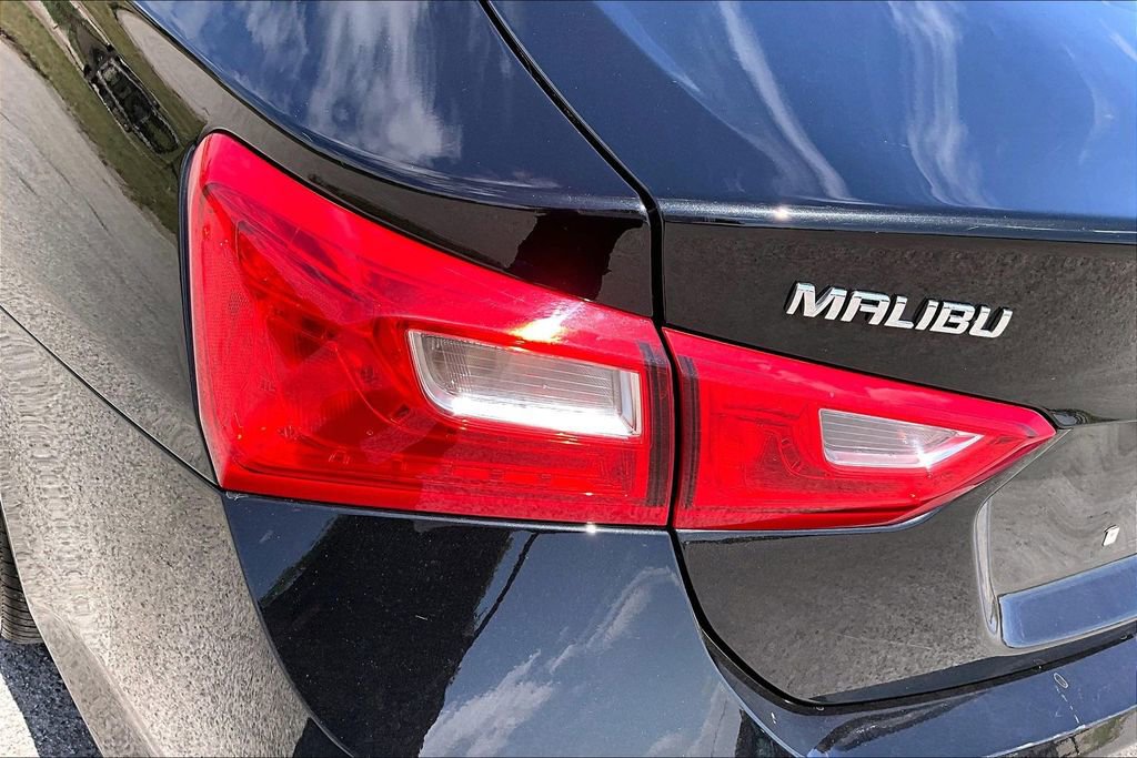 Used 2025 Chevrolet Malibu LT FWD image 27