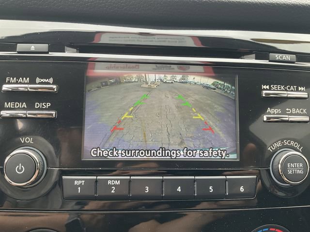 Used 2016 Nissan Rogue S FWD image 13