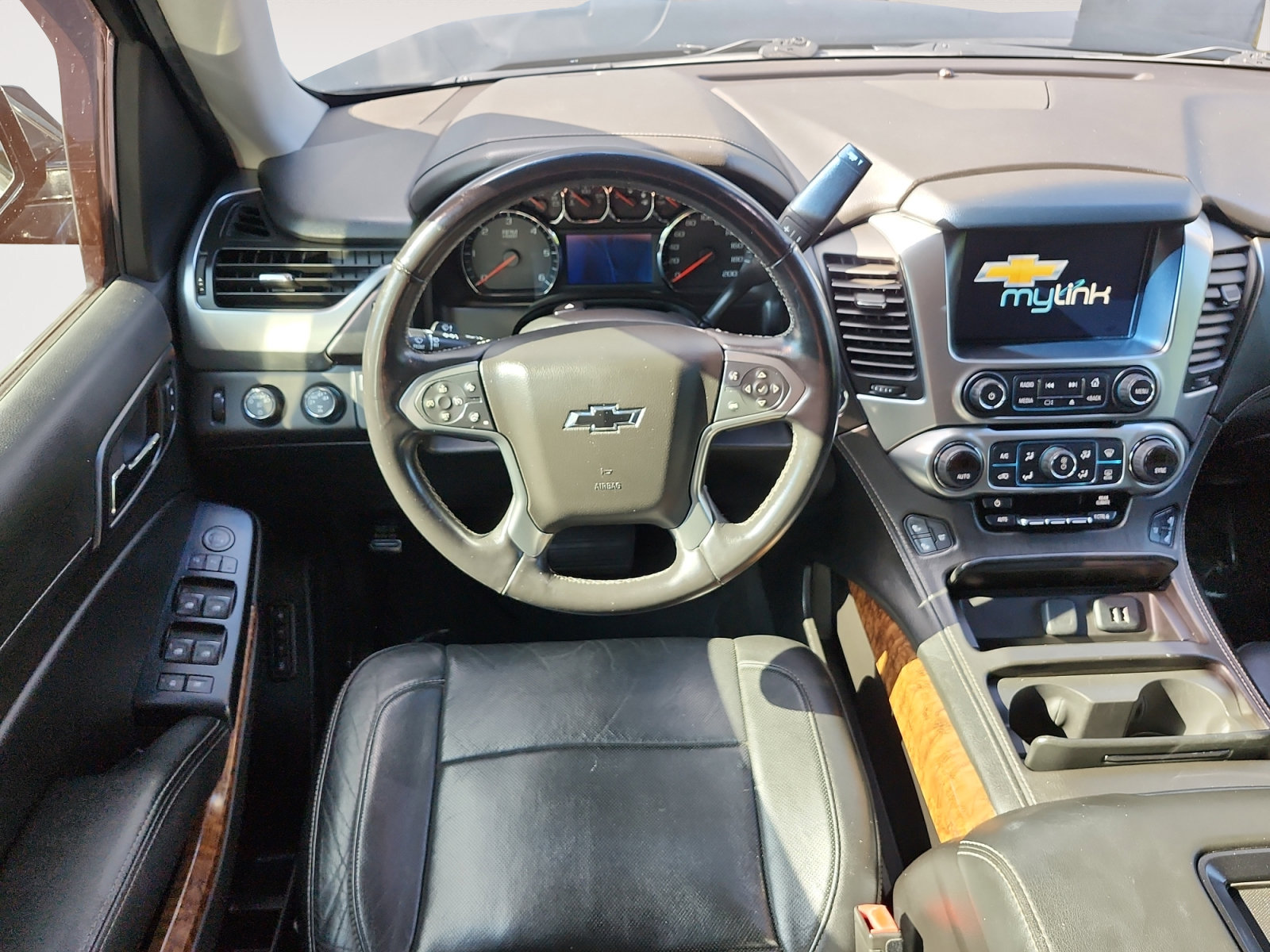Used 2015 Chevrolet Tahoe LTZ AWD/4WD image 10