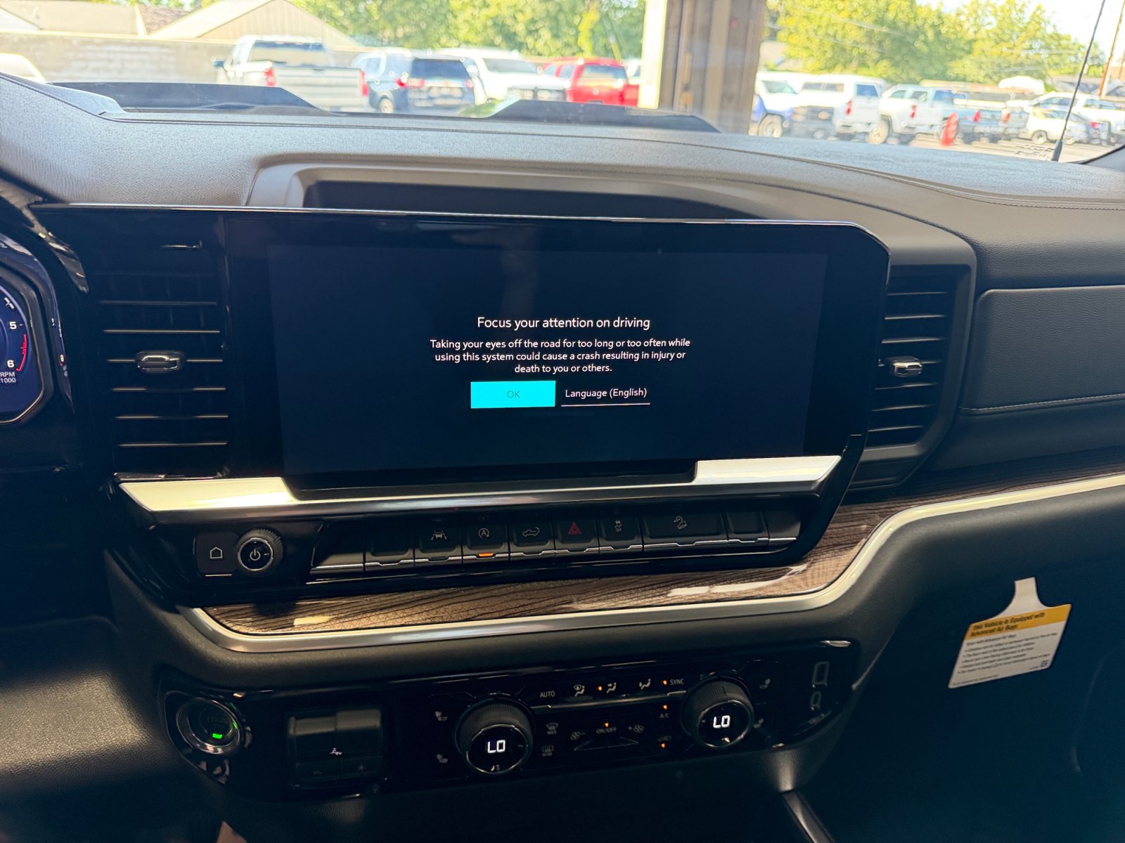 New 2026 Chevrolet Silverado 1500 LT Trail Boss w/ Convenience Package II AWD/4WD image 28