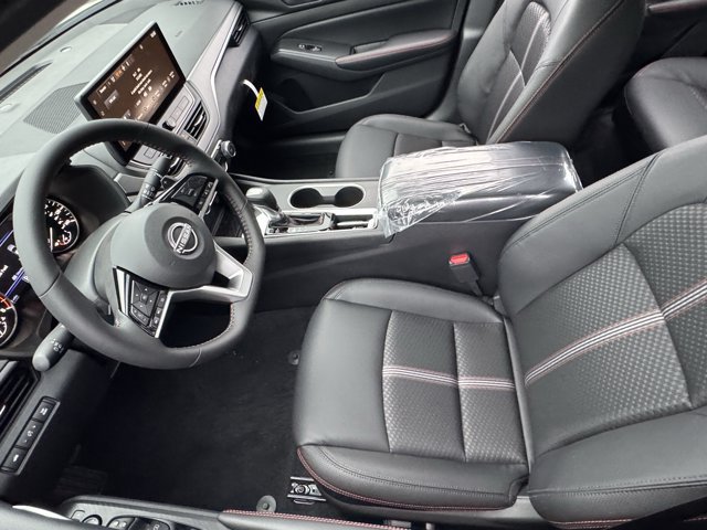 New 2026 Nissan Altima 2.5 SR FWD image 15