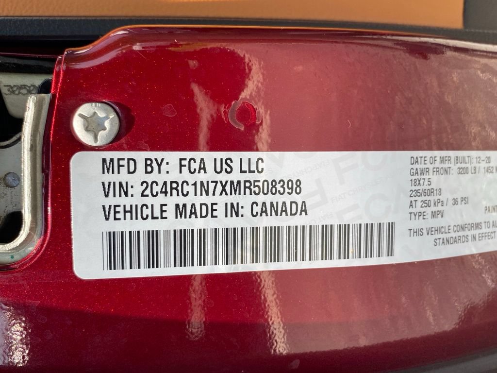 Used 2021 Chrysler Pacifica Pinnacle FWD image 22