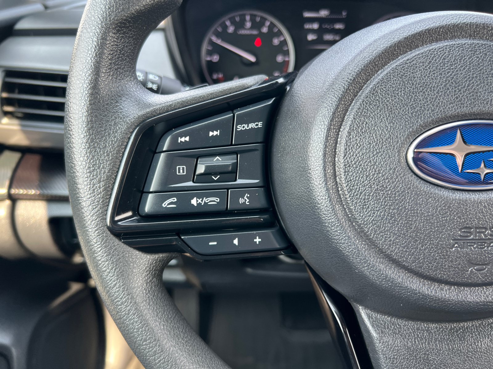 Used 2025 Subaru Crosstrek 2.5i Premium AWD/4WD image 29