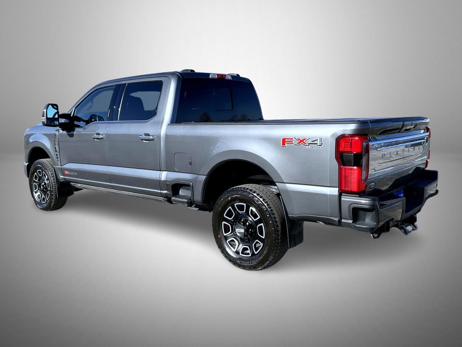 Used 2024 Ford F250 Platinum image 7