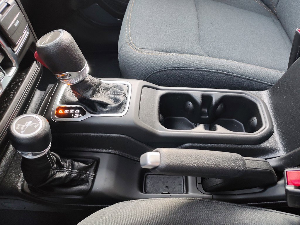 New 2026 Jeep Gladiator Sport AWD/4WD image 19