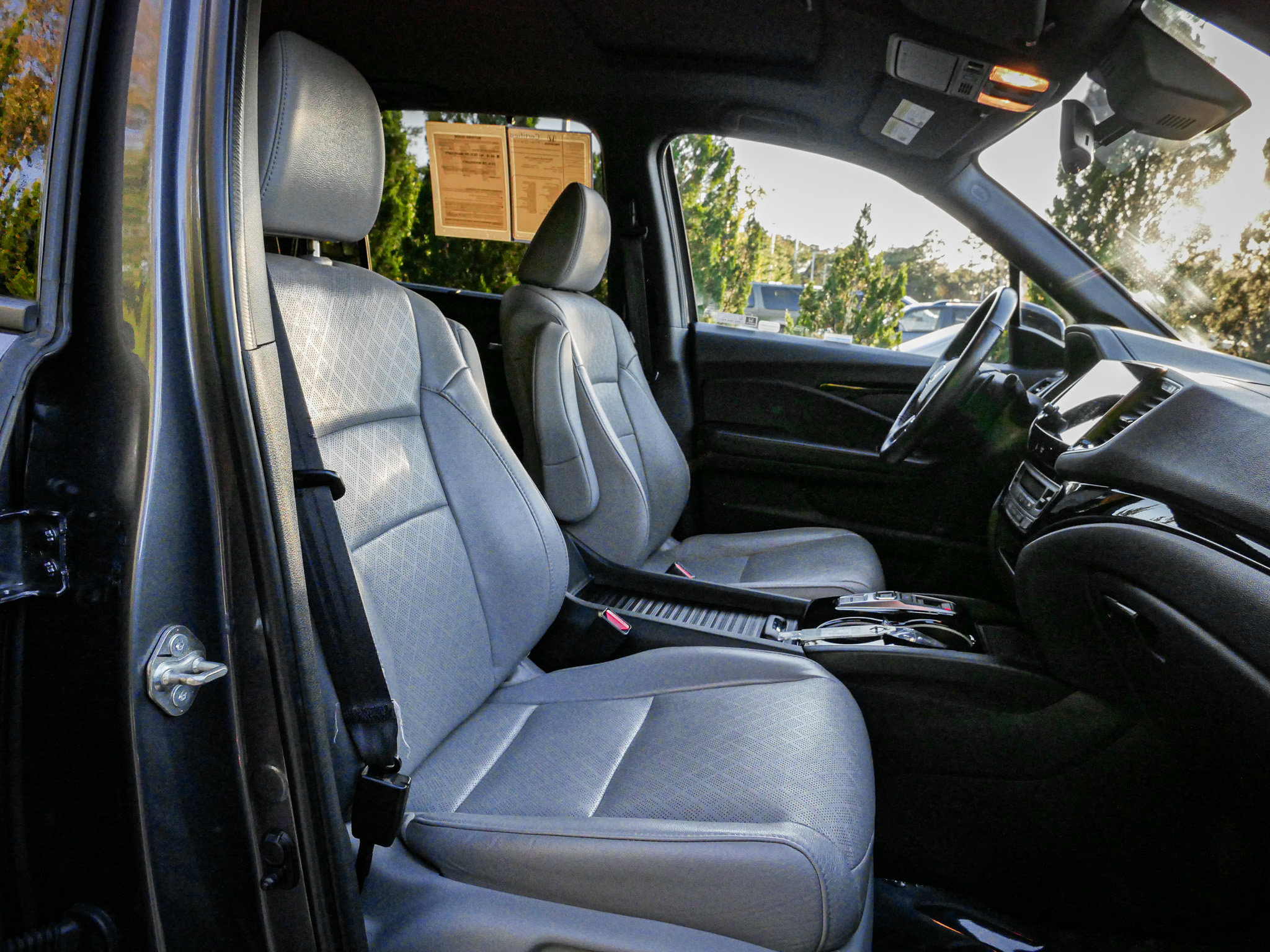 Used 2020 Honda Passport Elite image 33