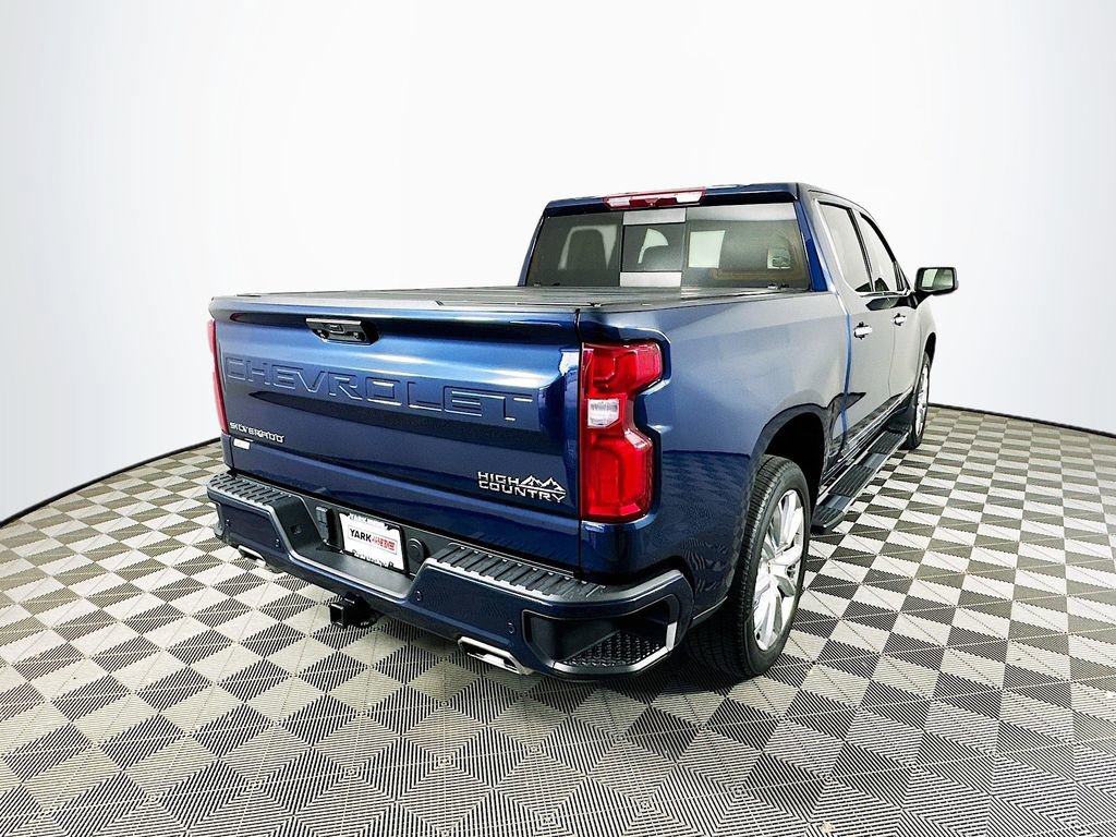 Used 2022 Chevrolet Silverado 1500 High Country w/ High Country Premium Package image 11