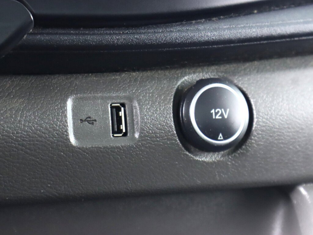 Used 2020 Ford Transit 250 250 w/ Exterior Upgrade Package image 25