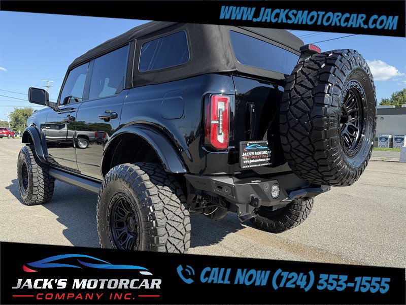Used 2025 Ford Bronco Outer Banks AWD/4WD image 12