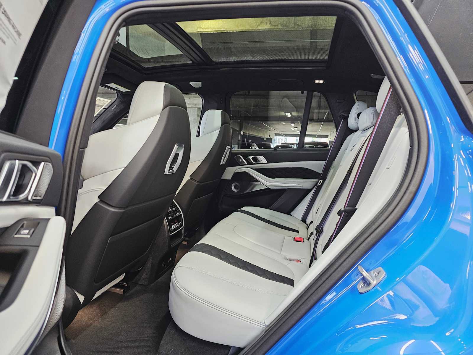 New 2026 BMW X5 M Competition w/ Executive Package image 25
