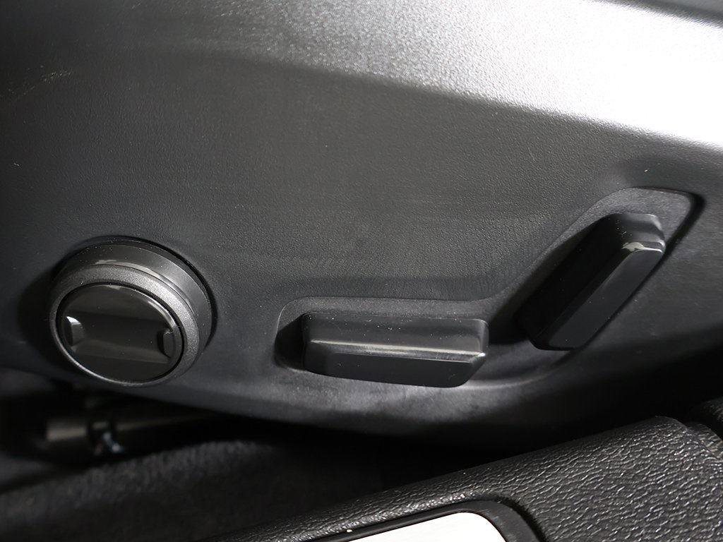 Used 2024 Volvo S60 B5 Core image 33