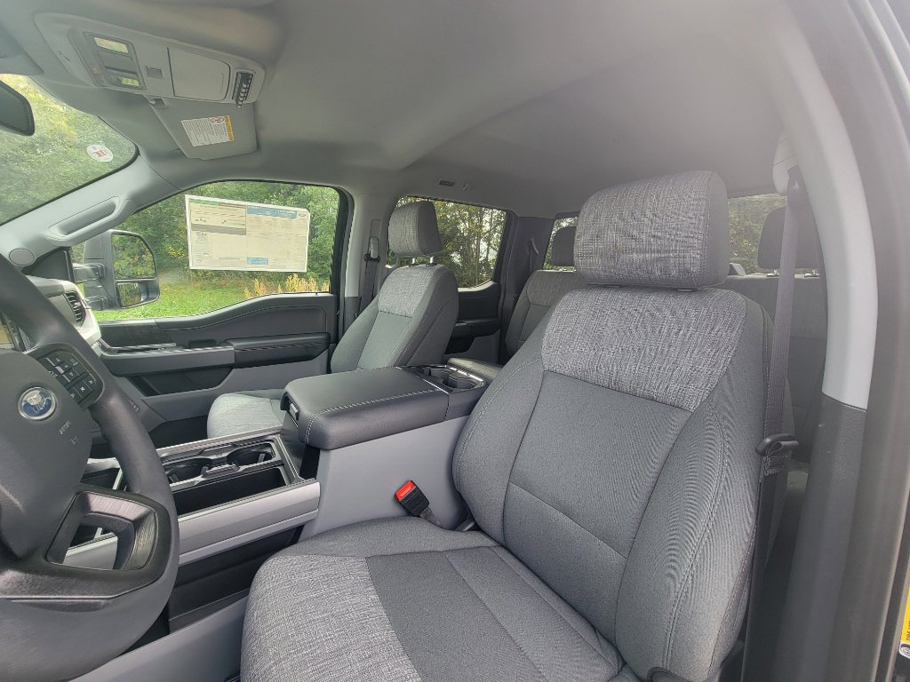 New 2026 Ford F350 XLT image 14