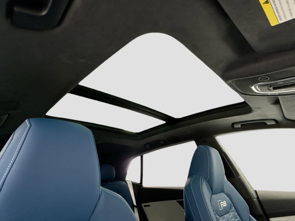 New 2026 Audi RS Q8 performance image 18