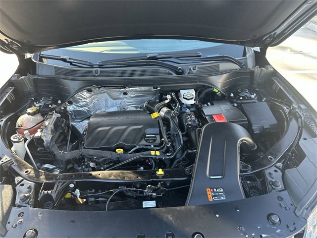 Certified 2024 Chevrolet Trax RS w/ Driver Confidence Package image 18