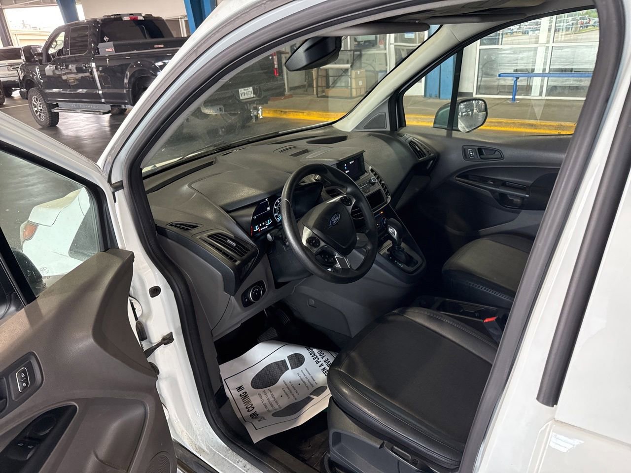 Used 2020 Ford Transit Connect XL FWD image 19