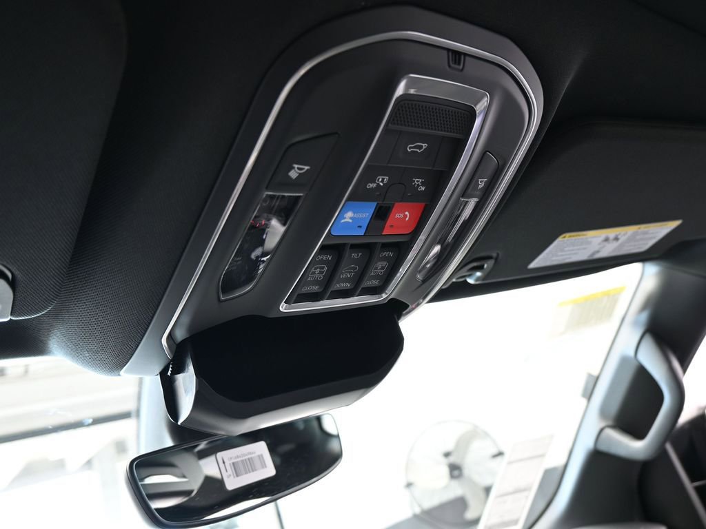 New 2026 Jeep Grand Wagoneer L Limited image 29