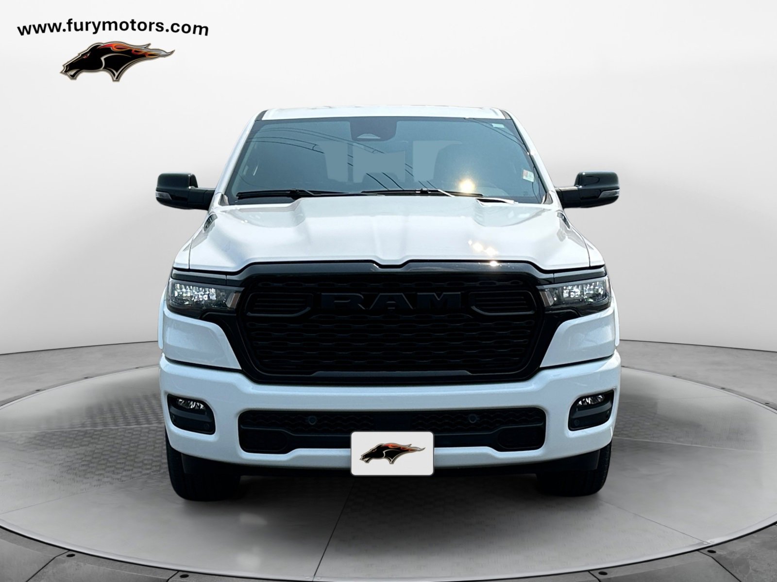 New 2026 RAM 1500 4x4 Crew Cab image 8