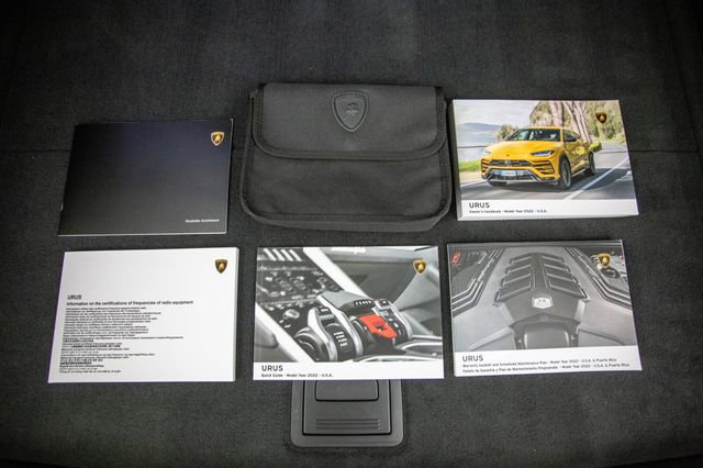 Used 2022 Lamborghini Urus image 41