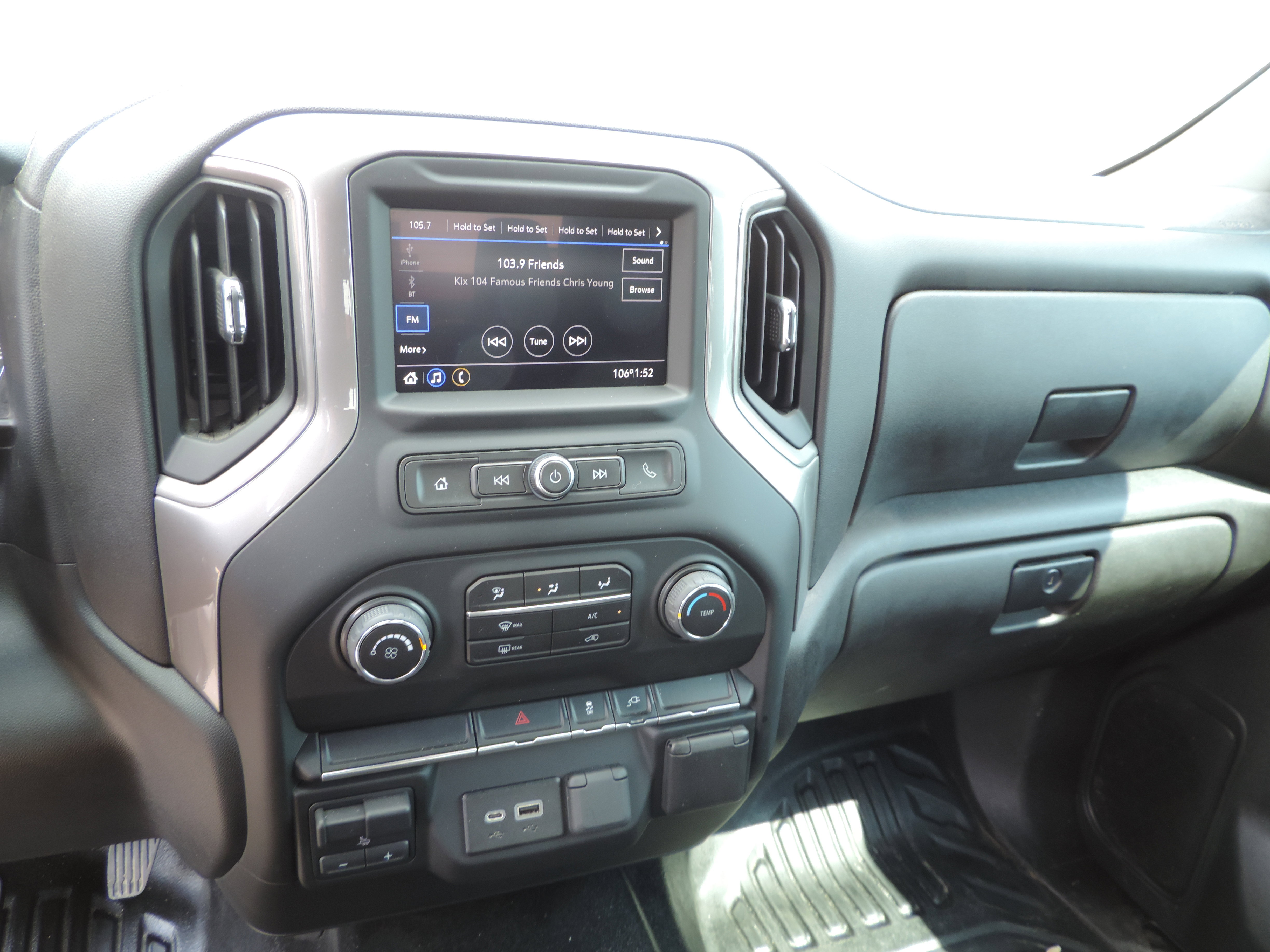 Used 2022 Chevrolet Silverado 3500 W/T w/ WT Convenience Package image 9