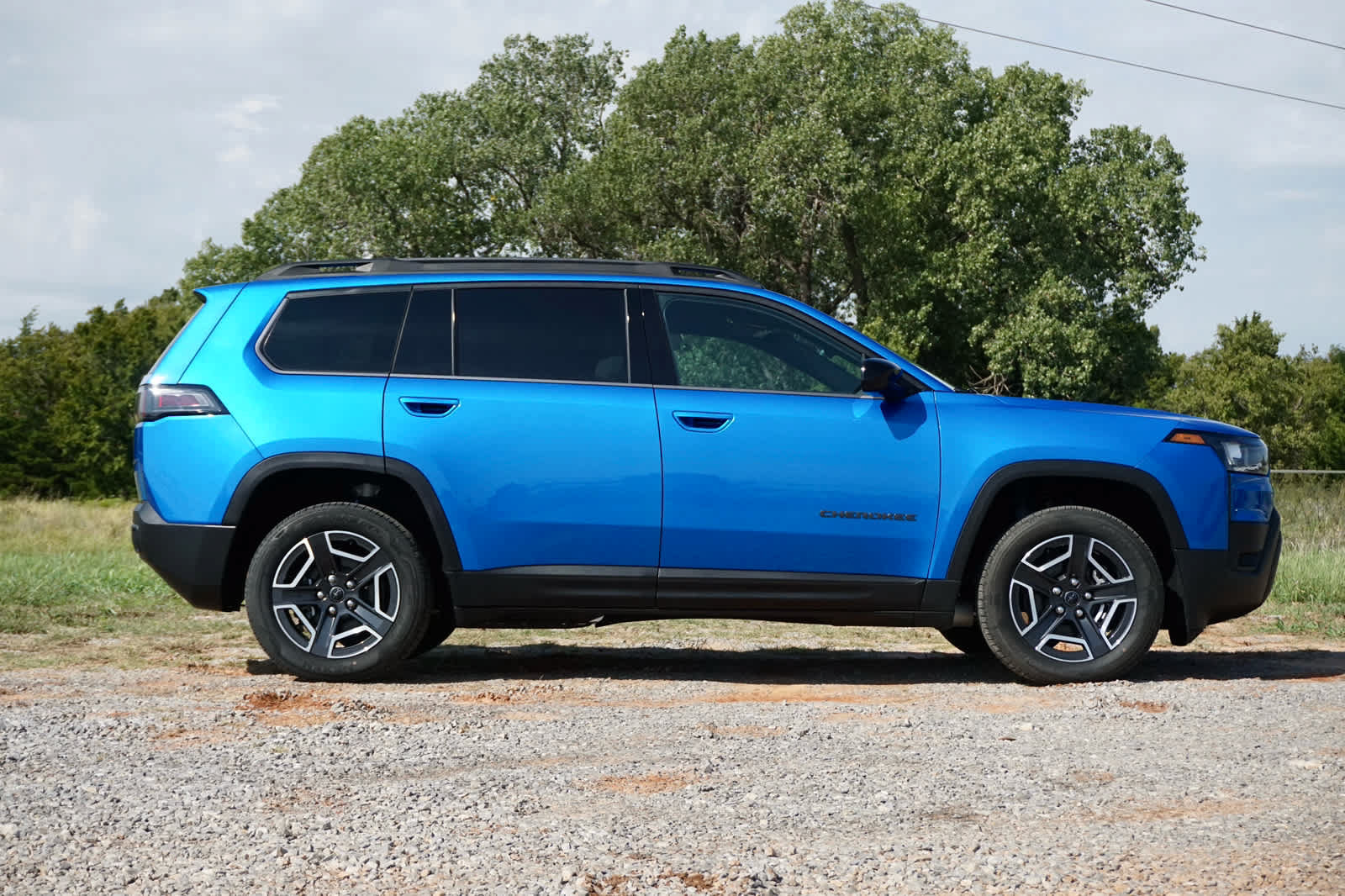 New 2026 Jeep Cherokee Laredo AWD/4WD image 6