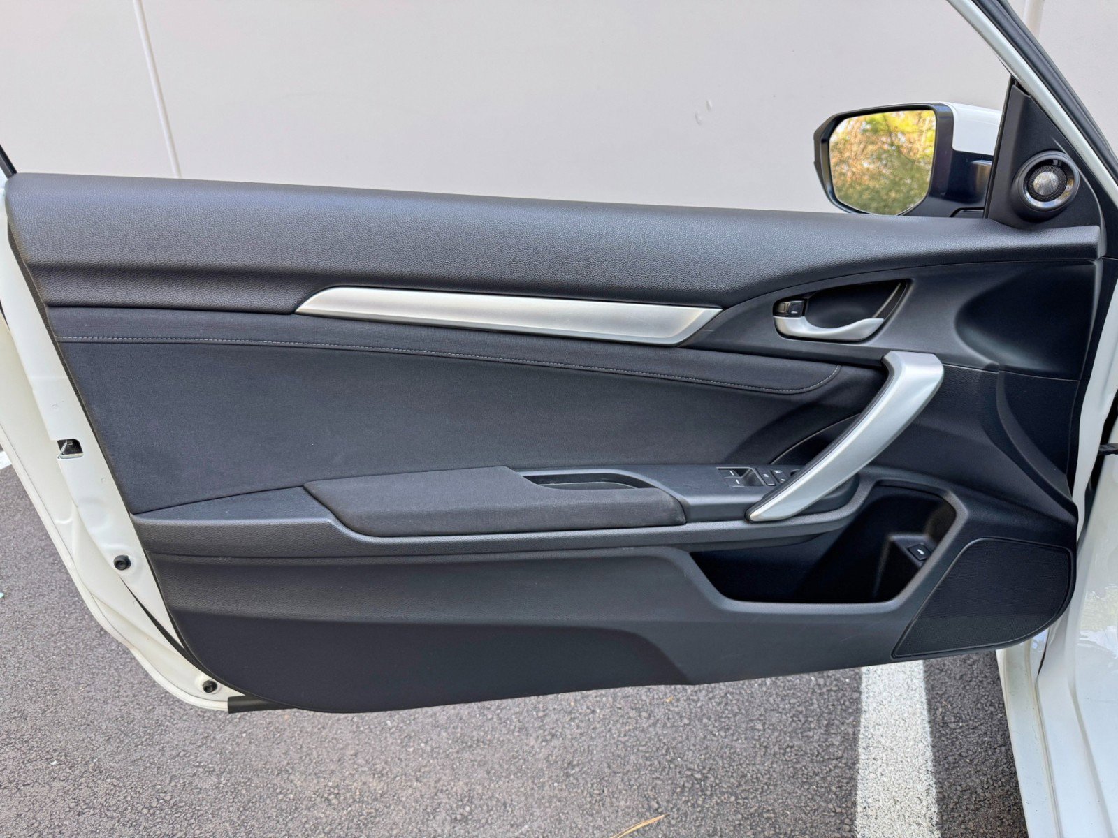 Used 2020 Honda Civic EX image 31